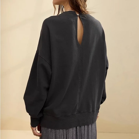 Aerie Big Chill Bow Graphic Crew Sweatshirt - Picture 5 of 6